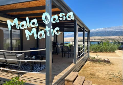 Mala Oaza Terra Park Spiritos House in Novalja