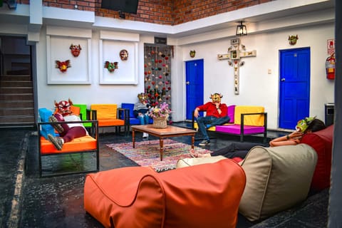 Communal lounge/ TV room