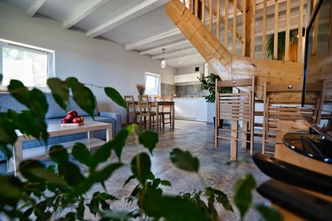 Kitchen or kitchenette, Living room, Seating area