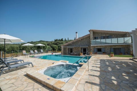 Property building, Patio, Swimming pool, sunbed