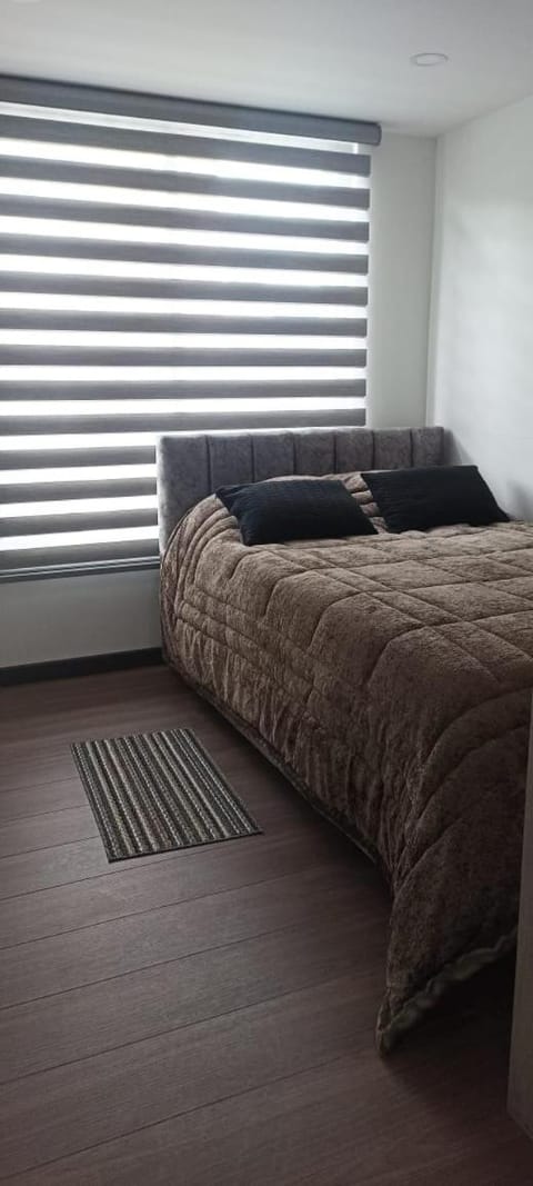 Bed, TV and multimedia, Bedroom, wardrobe