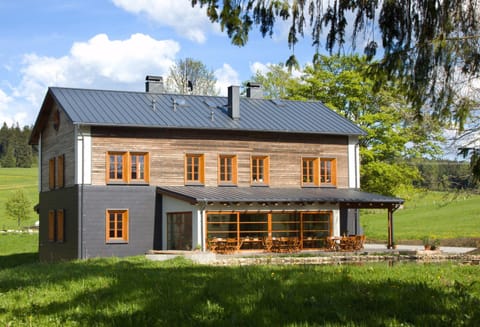 Property building, Day