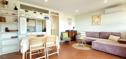 Family nest overlooking the Gulf of Saint-Tropez Apartment in Saint-Tropez