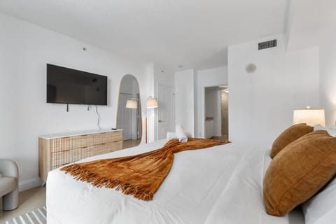 King David By The Ocean Apartment in Sunny Isles Beach