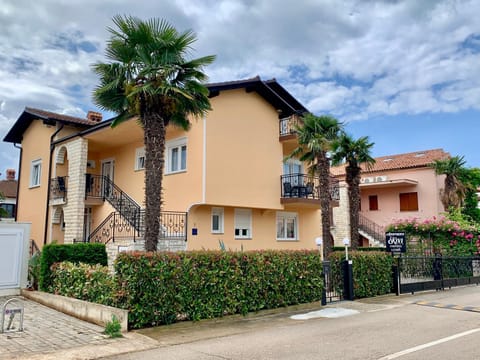 Property building, Day