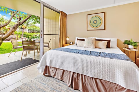 Napili Shores D132 Apartment in Kapalua