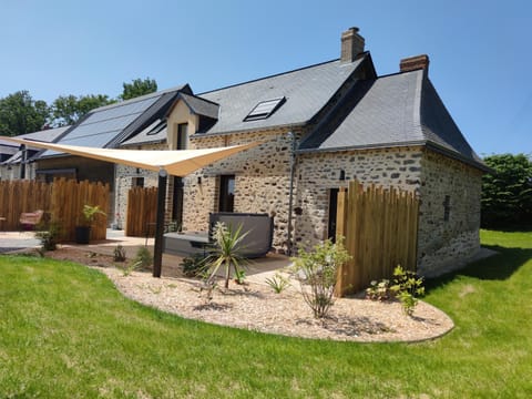 Property building, Garden, Garden