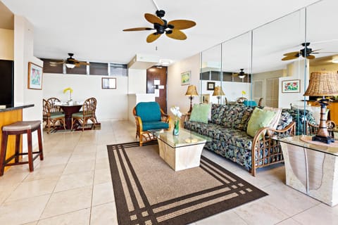 Royal Kahana 1212 Apartment in Kapalua