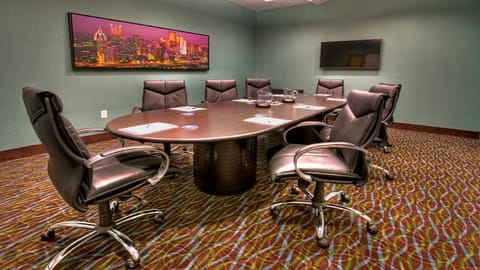 Meeting/conference room