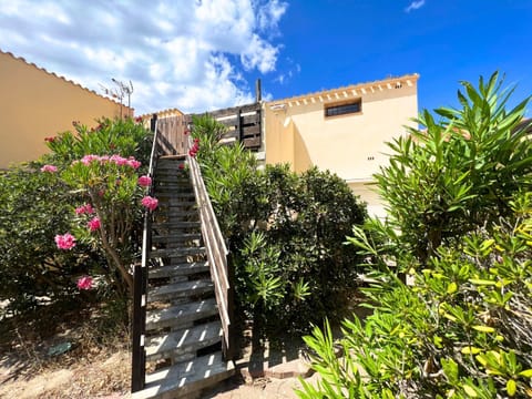 Patio, Patio, View (from property/room), View (from property/room), Balcony/Terrace, Balcony/Terrace, Garden view, Garden view
