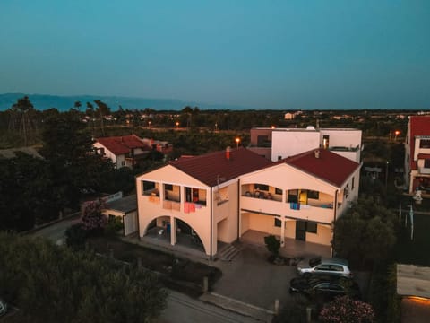 Property building, Day