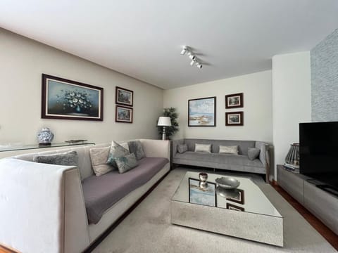 Communal lounge/ TV room, Living room