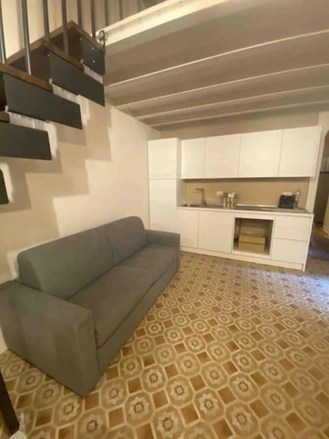 New Residenza Dei Cerchi Apartment in Florence