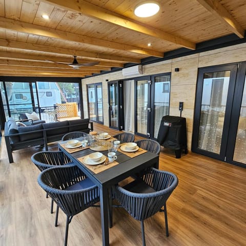 Balcony/Terrace, Seating area, Dining area