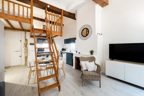 All in Lyon | Appartement cosy avec mezzanine Lyon centre Apartment in Lyon