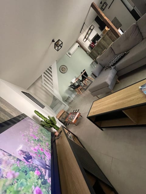 CLéMenCeau - MaRaiS - CaThéDraLe House in Bourges