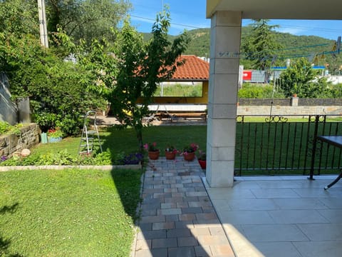 Garden, Balcony/Terrace, Garden view