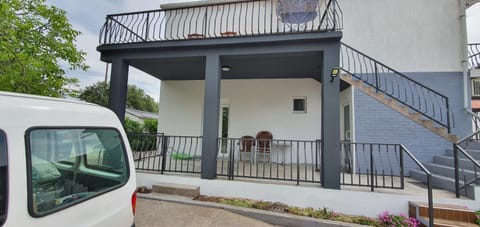 Blue Sea Apartment in Šibenik-Knin County, Croatia