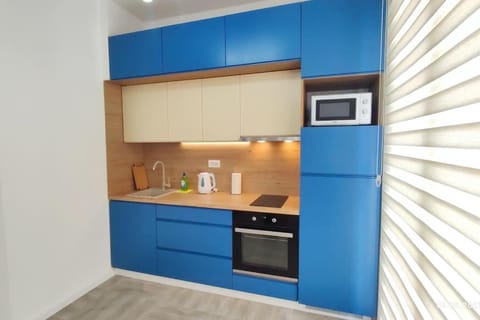 Kitchen or kitchenette, minibar, pet friendly, stove