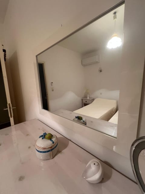 Résidence LO MONACO Haut de villa, Appartements et Studios House in Corsica