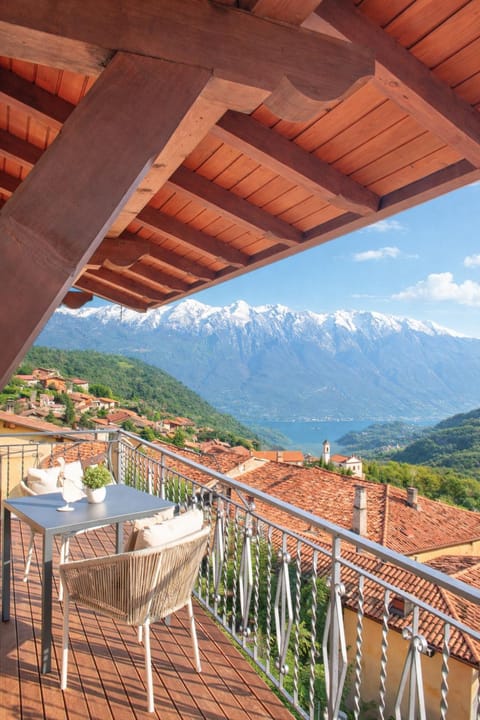 Natural landscape, Balcony/Terrace, Mountain view