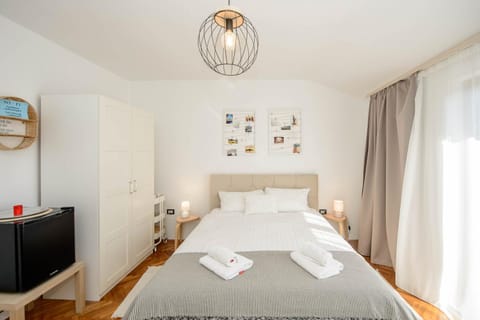 Guests house DaLi Bed and Breakfast in Cademia ulica