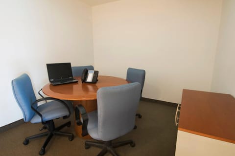 Meeting/conference room