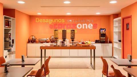 Restaurant/places to eat, Food and drinks, Food