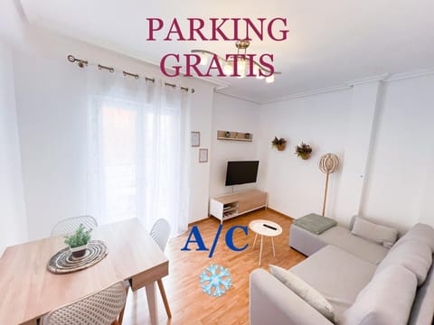 Communal lounge/ TV room, Evening entertainment, air conditioner, air conditioner