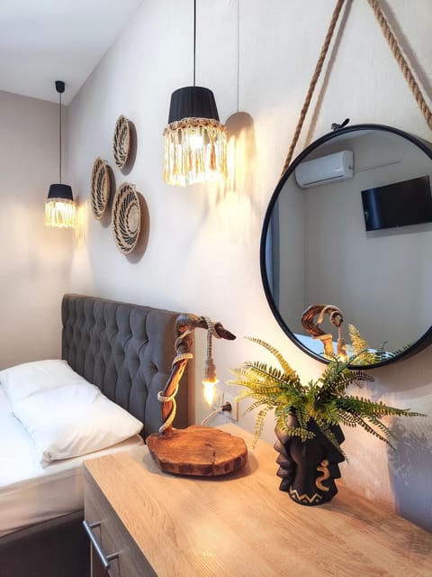 TV and multimedia, Bedroom, internet, air conditioner