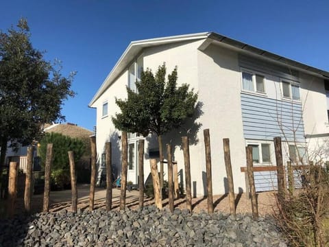 Vrijvakantiehuis The Hill House in Domburg