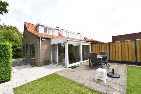 Vrijvakantiehuis Houtenburgseweg 2 House in Zoutelande