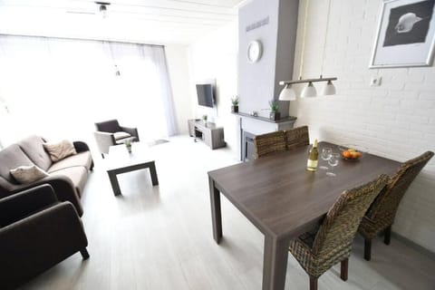 Vrijvakantiehuis Houtenburgseweg 22 House in Zoutelande