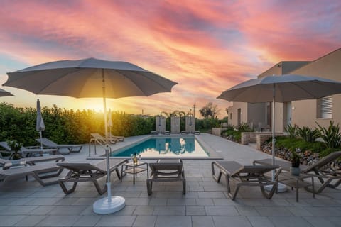 Pool view, Swimming pool, Sunset, sunbed