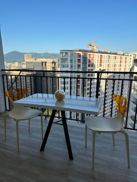 Property building, Balcony/Terrace
