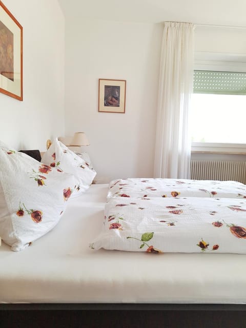 Café Rudi Living Bed and Breakfast in Tirol