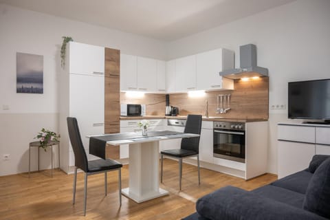 Kitchen or kitchenette, Living room, Dining area
