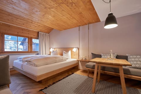 Bed, Mountain view