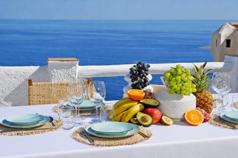 Natural landscape, Balcony/Terrace, Sea view