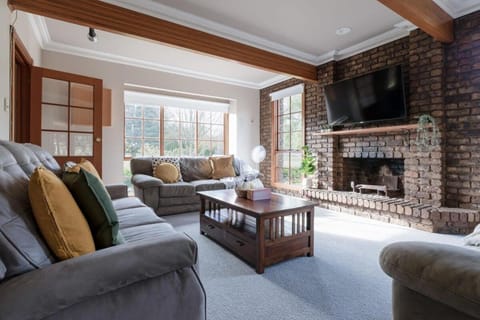 Gracelands Swiss Inspired Home with Gorgeous Grounds House in Tasmania