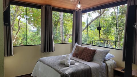 Bed, View (from property/room), Balcony/Terrace, Photo of the whole room, Bedroom, Garden view