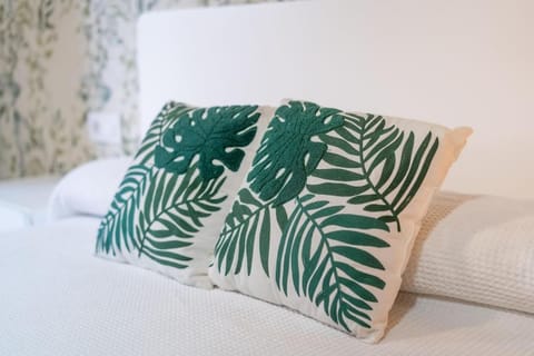 Amanecer. Alojamiento entero nuevo con vistas al mar. Apartment in Bueu