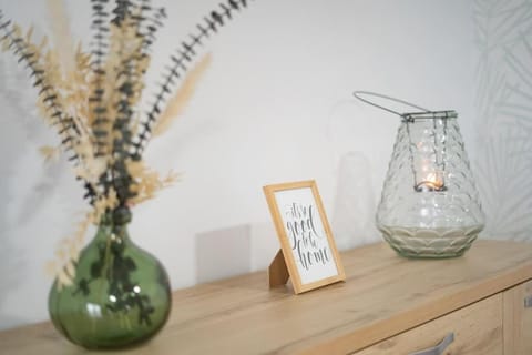 Amanecer. Alojamiento entero nuevo con vistas al mar. Apartment in Bueu