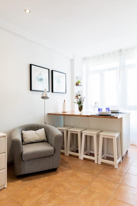 Living room, Dining area