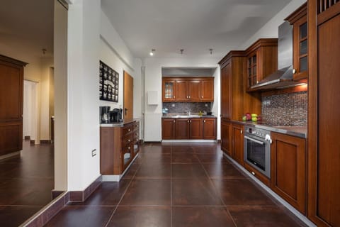 Coffee/tea facilities, Kitchen or kitchenette, pet friendly, stove