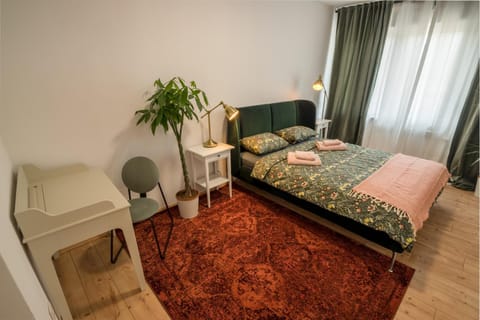 TV and multimedia, Balcony/Terrace, Entertainment, furniture, heating
