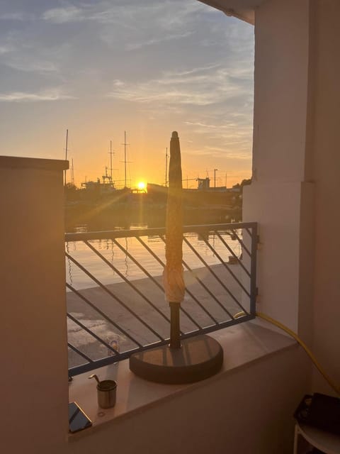 View (from property/room), Balcony/Terrace, Sunset