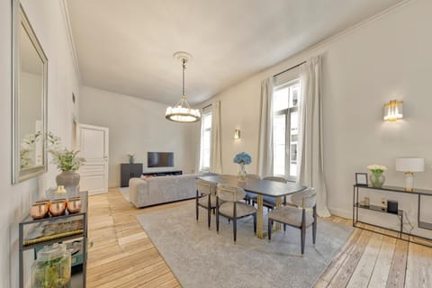 Appartement dans l'hypercentre Apartment in Brussels