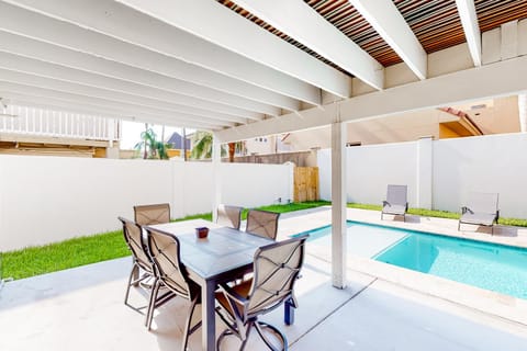 Carolyn's Seashell Retreat House in South Padre Island