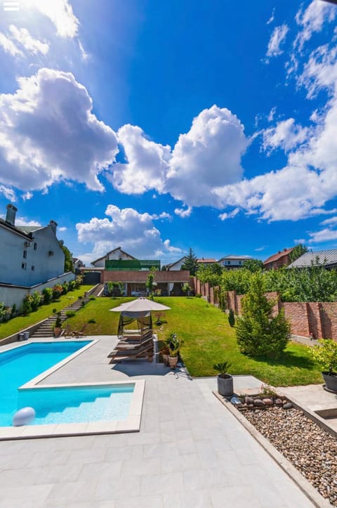 Infinity Villa in Novi Sad